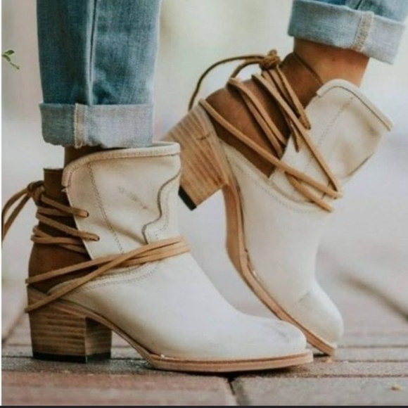 Freebird by Steven Cream and Tan Ankle Boots - Picture 1 of 7